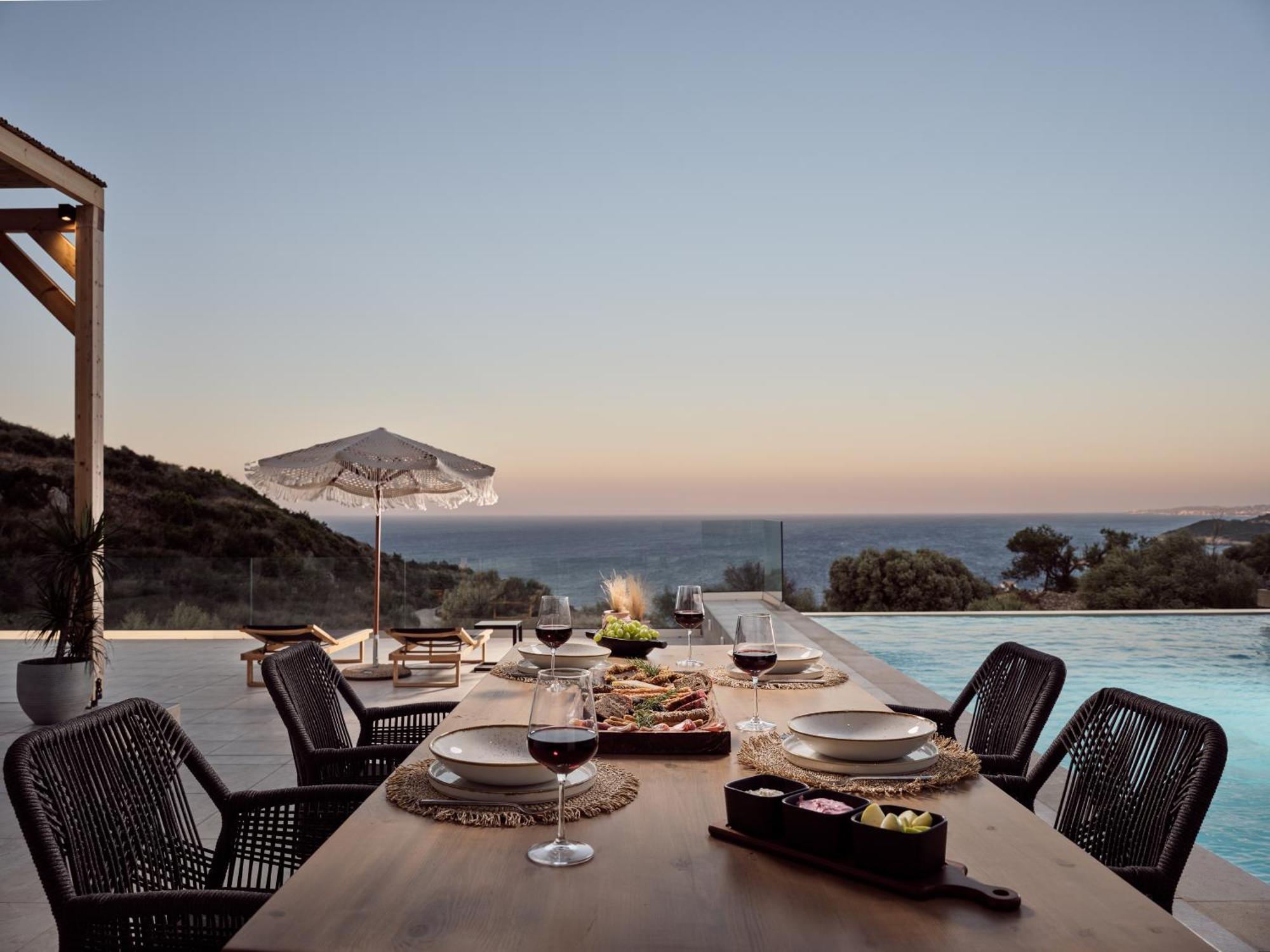 Elle Lux Villa, Essence Of Endless Blue, By Thinkvilla Vila